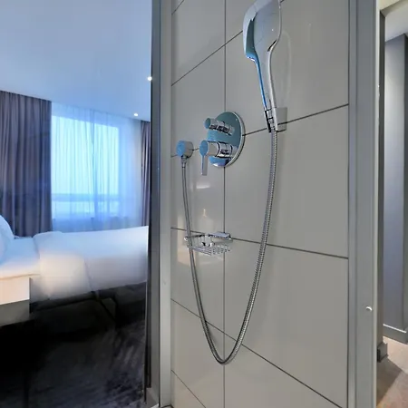Mercure Warszawa Grand Exterior photo